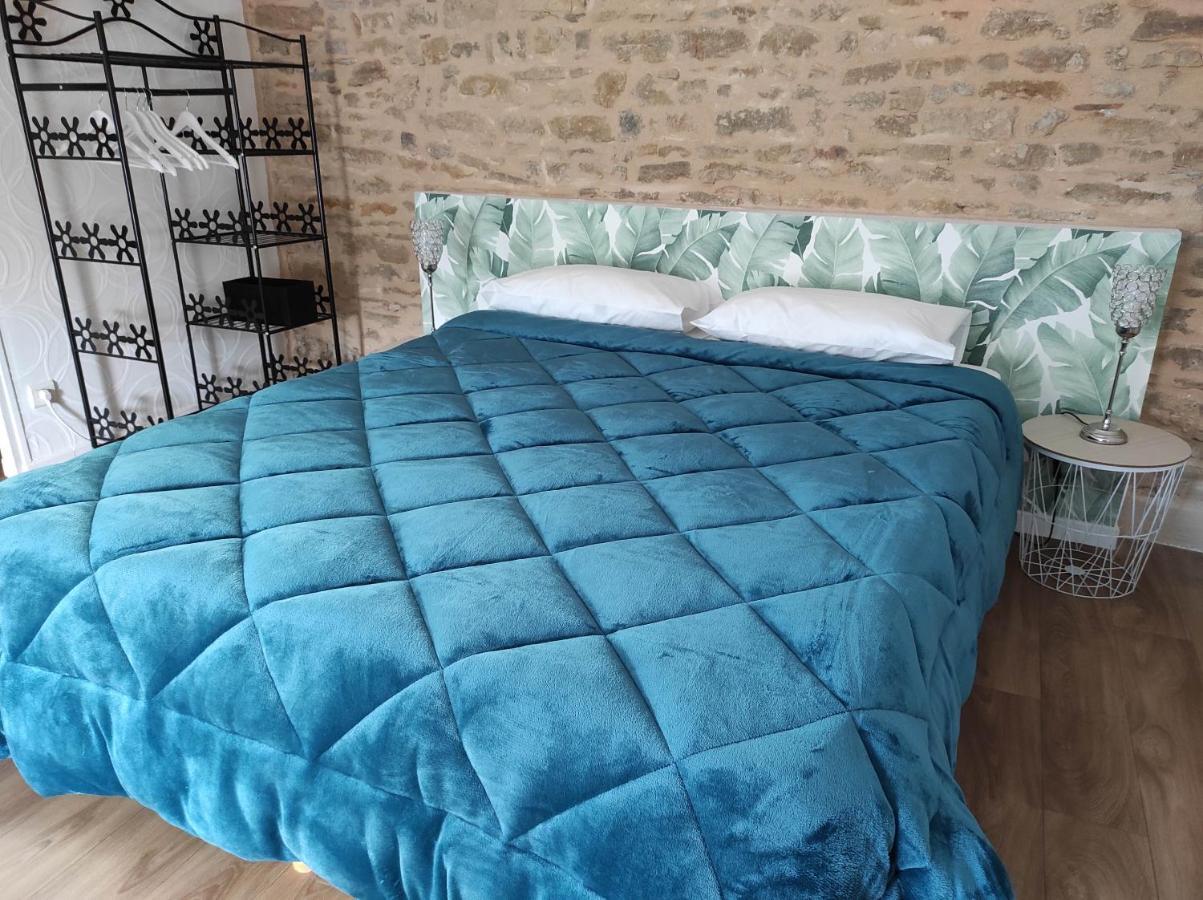 Appartement Oingt - Les Meubles Des Pierres Dorees Theize Екстер'єр фото